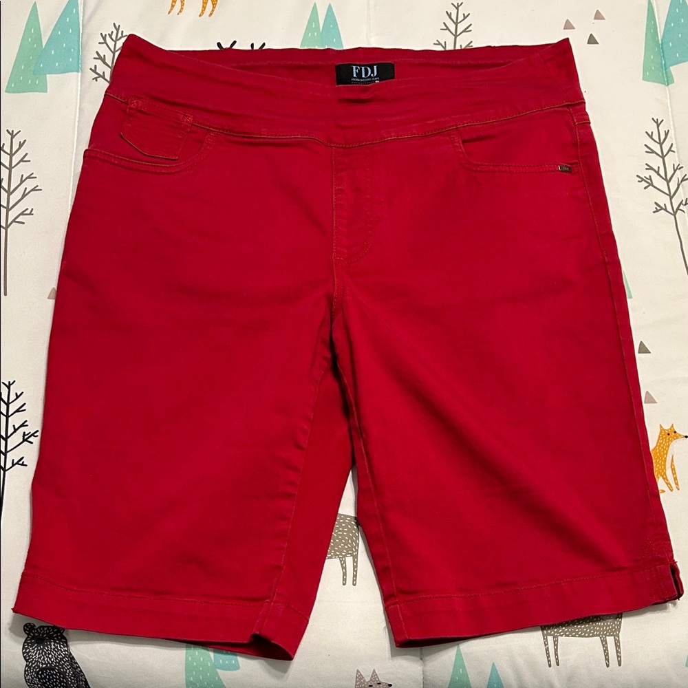 FDJ Bright Red Women's Bermuda Shorts